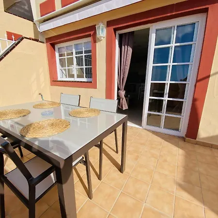 Sunset In The Heights Ocean View - Heated Pool Los Cristianos (Tenerife)