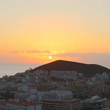 Apartamento Sunset In The Heights Ocean View - Heated Pool Los Cristianos (Tenerife)