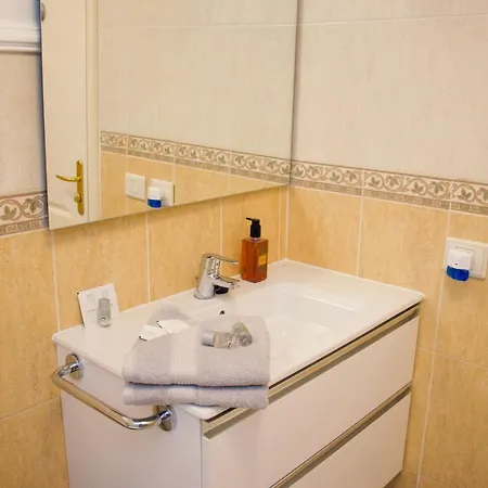 Sunset In The Heights Ocean View - Heated Pool Los Cristianos (Tenerife)